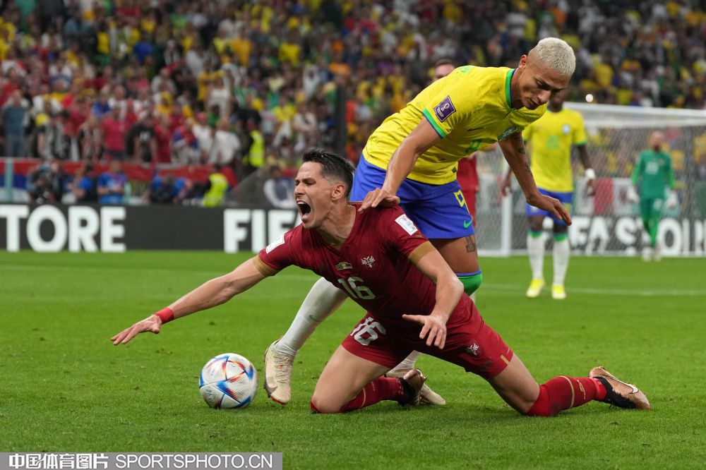 了场上僵局 了场上僵局